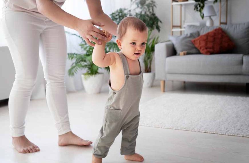 How to make baby walk without support online