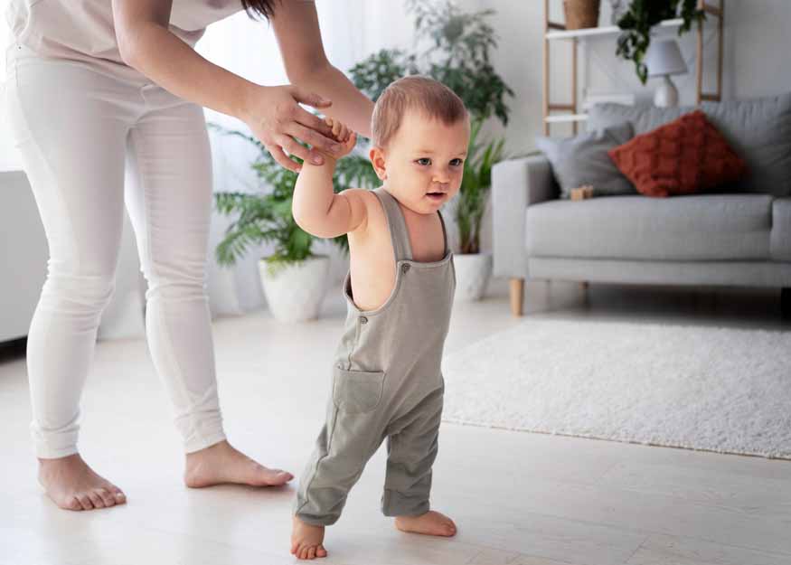 baby-stand-without-support