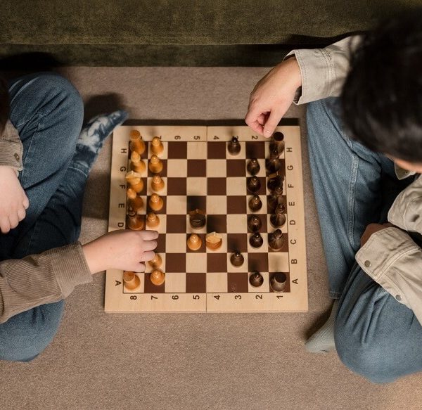 The 7 Benefits of Chess for Kids!