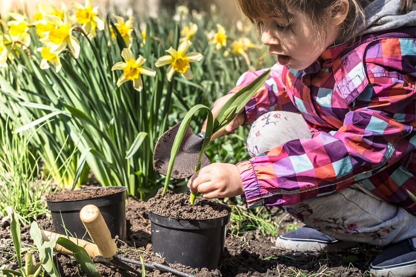 positive-impact-of-gardening-on-children