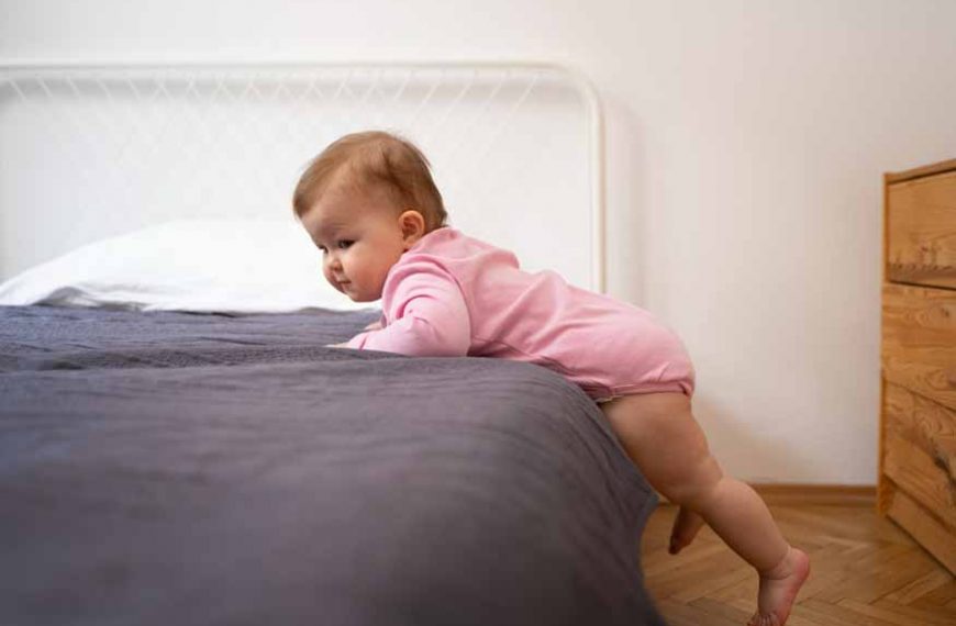 toddler-who-gets-out-of-bed