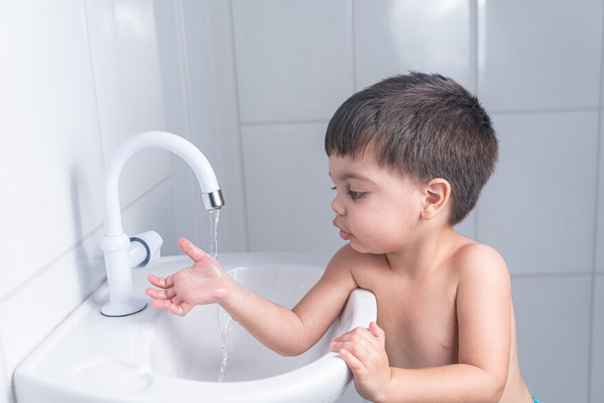 teaching-toddlers-about-personal-hygiene