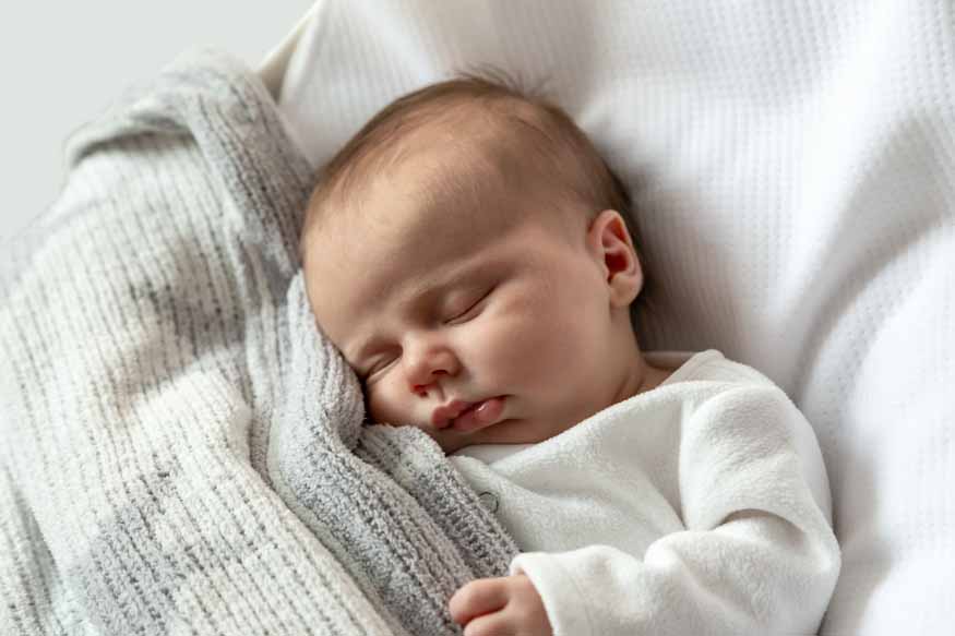 sleeping-baby-dream-peacefully