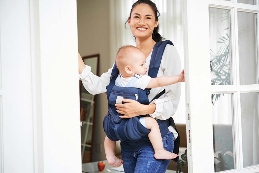 baby-carrier-or-sling