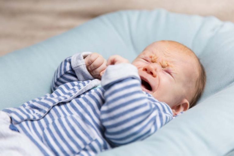 Colic in Babies: Symptoms & Remedies for Comfort