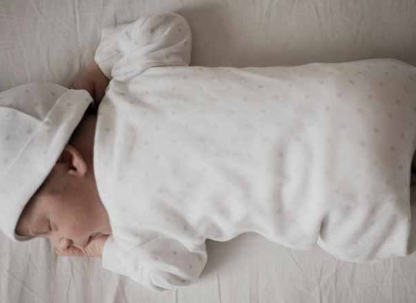 Dos and Don’ts of Baby’s Sleeping Positions